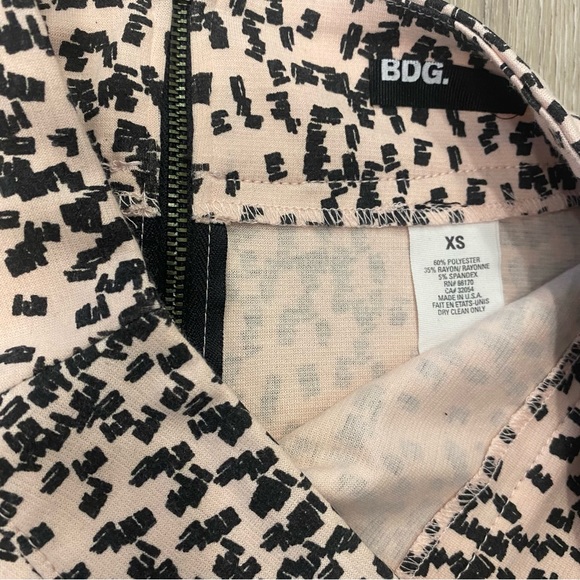 3 for $10 BDG Mini Skirt - Picture 3 of 3